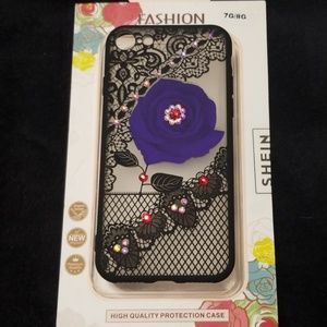 I Phone 7/8 NWT Rubber Lace Rose Detail Case